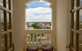 Hoi An Garden Palace And Spa - A Boutique Inspired By Nature